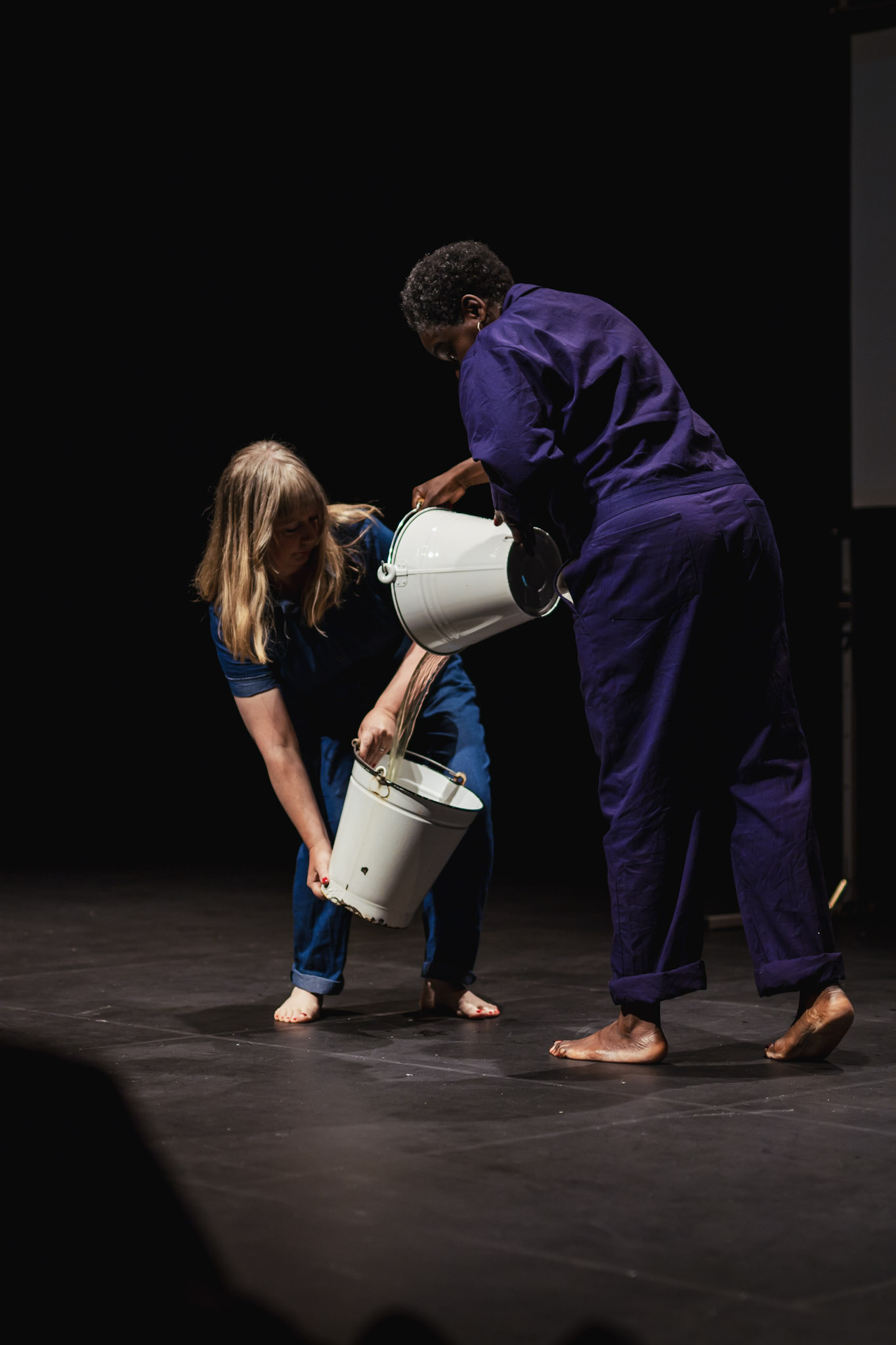 Hundra hinkar fred intro/One Hundred Buckets of PEACE intro Session Confirmation